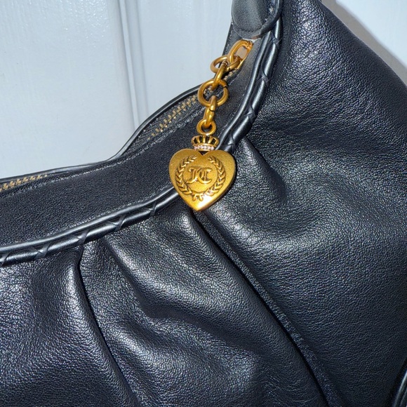 NWT Juicy Couture Romance Hobo Shoulder Bag w Bow And Charm in Licorice (Black) - Picture 4 of 7